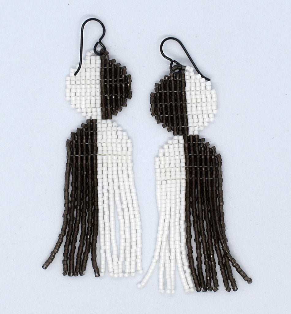 arc fringe earrings - white, grey