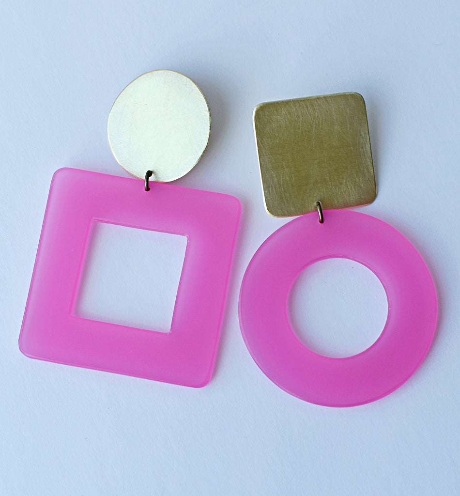 City Earrings - Bright Pink Frost *