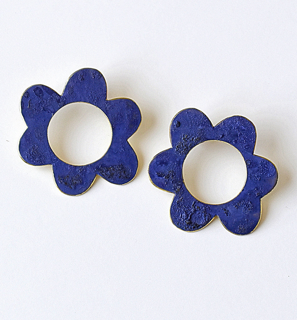 flora earrings - purple