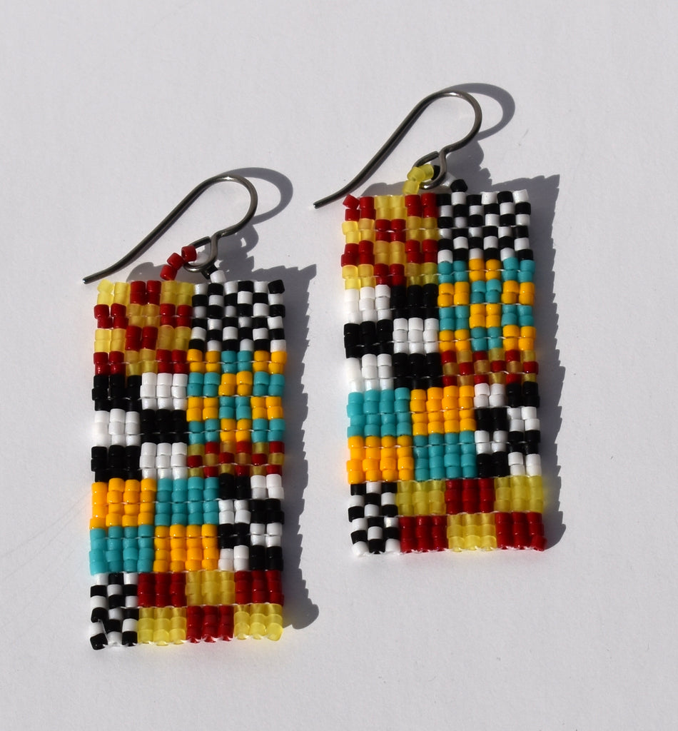 mini Memphis earrings - poppy