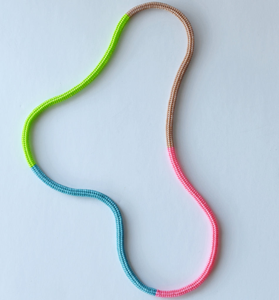 quad colorblock long rope - pink, blue, beige, green