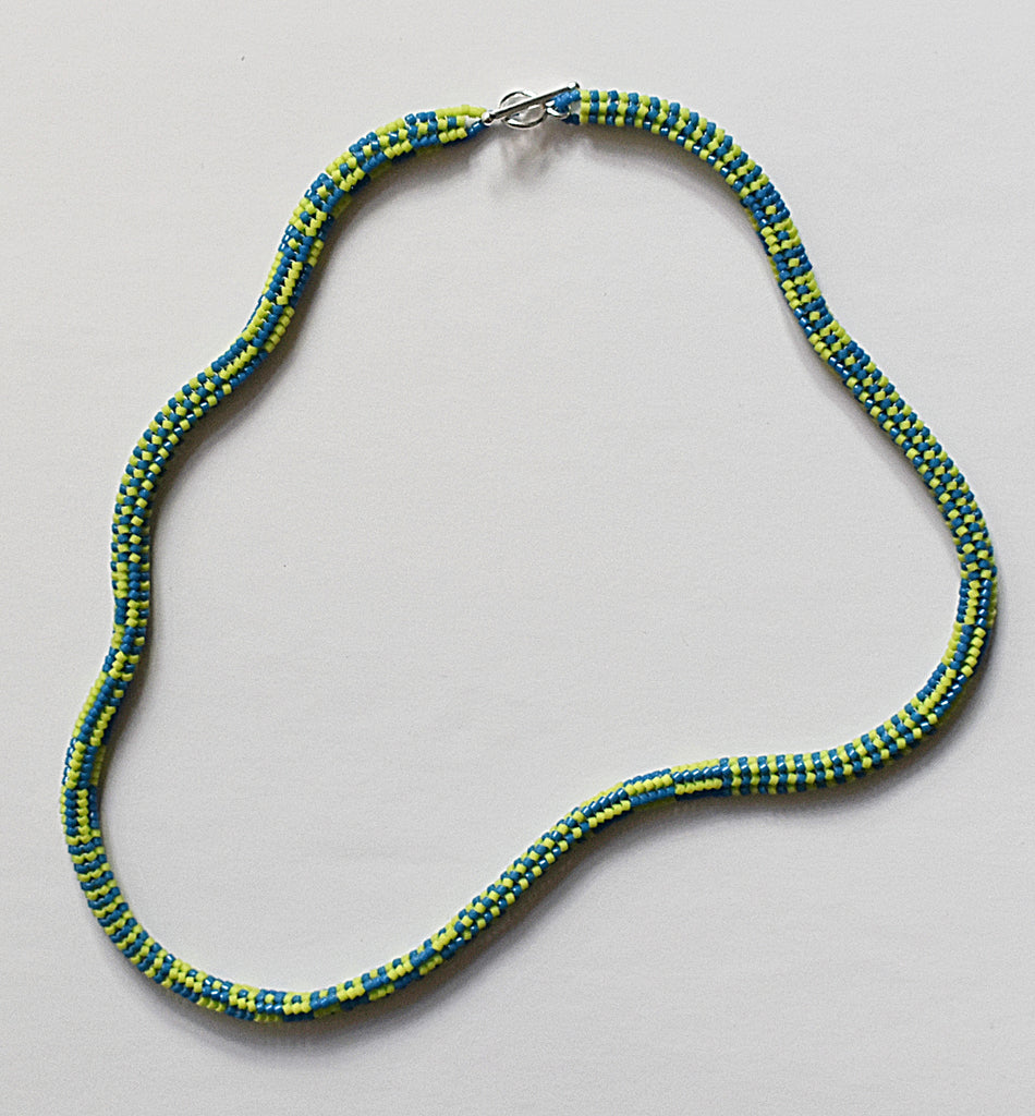 Toggle mixed pattern rope necklace - blue, lime green