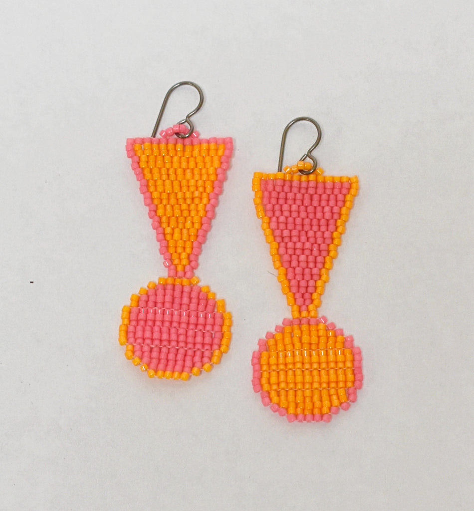 outline tiburon earrings - pink mango
