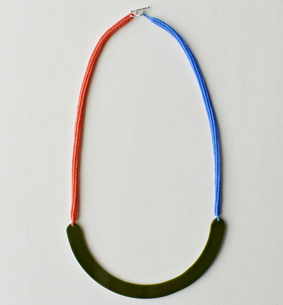 semi rope necklace - olive green