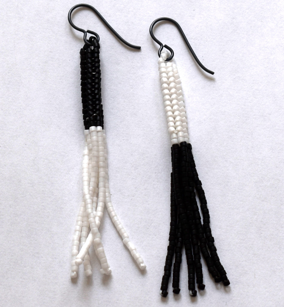 lure earrings - black, white